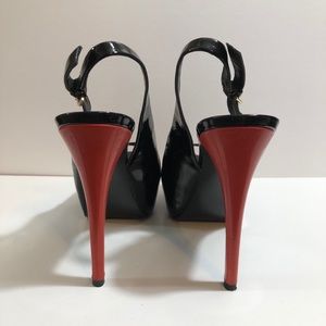 Black Color Blocked Pump Stilettos